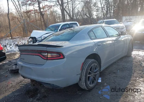 2021 Dodge Charger Sxt Awd z USA, uszkodzony, nr VIN 2C3CDXJG8MH549330